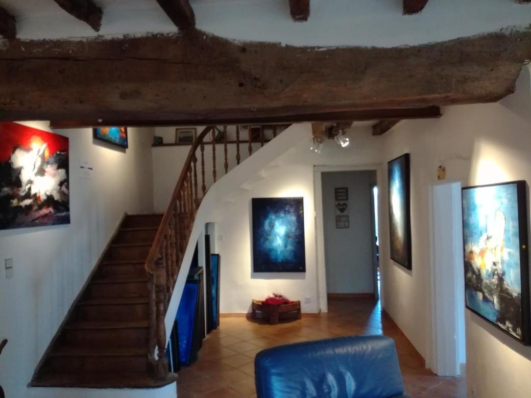 Galerie D'Art D'Une Ancienne Mairie De 1783 Еспелет Екстериор снимка
